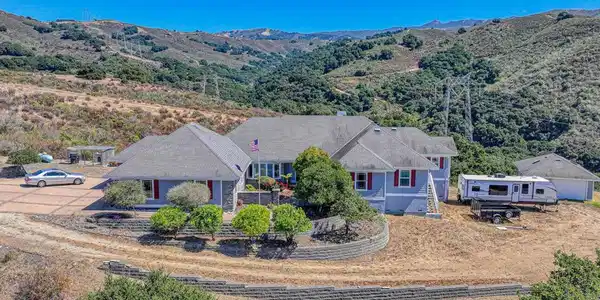 169 Old Stage Road