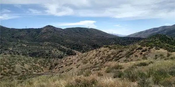 0 Sierra Hwy