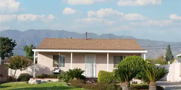 2547 Bloomdale