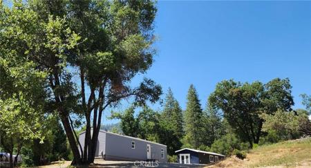55062 Oak Crest Court