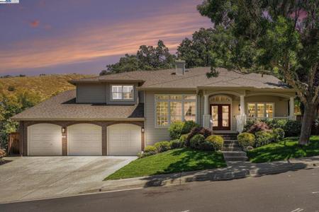 120 WINDOVER DR
