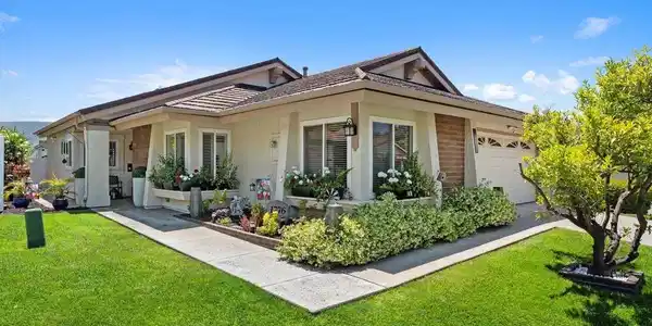 1776 Calle Del Arroyo