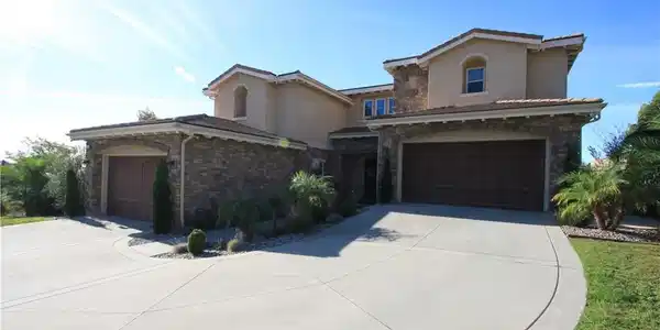 5016 Corral Court