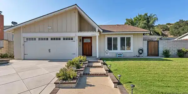 2162 Ardenwood Avenue
