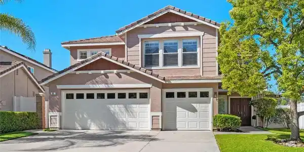 10 Calico Court