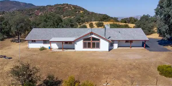 48773 Dry Creek Drive