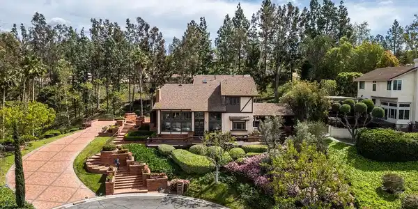 6605 E Canyon Hills Road