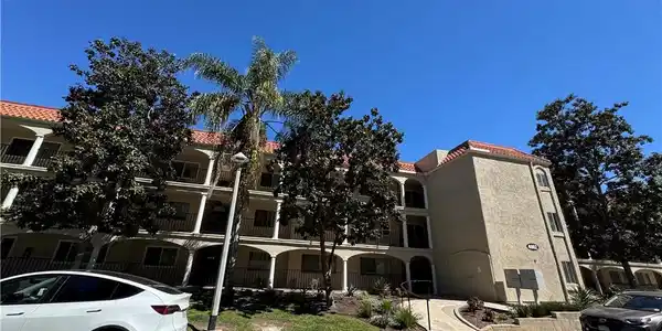 4002 Calle Sonora