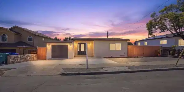 336 Los Angeles Place