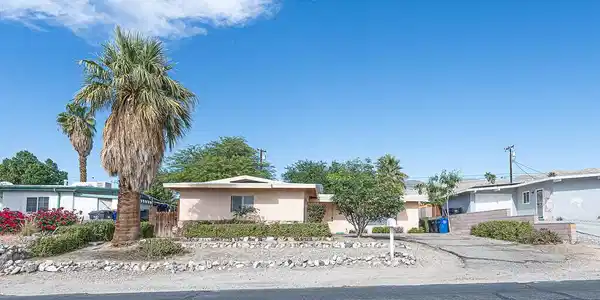66822 Cahuilla Avenue