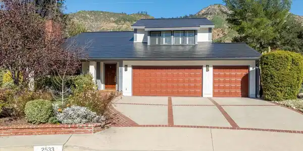 2533 Canyon View Lane