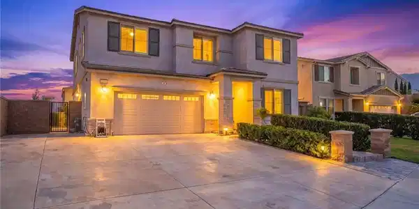 5960 Brown Court