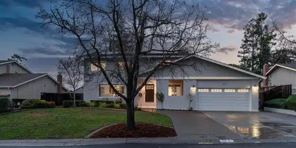 109 Belhaven Drive