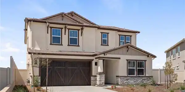948 Visalia Place