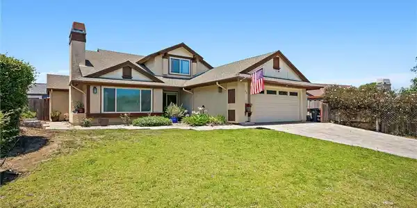 833 Escuela Court