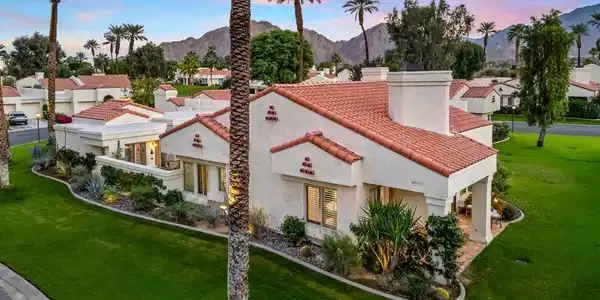 50031 Avenida Vista Bonita