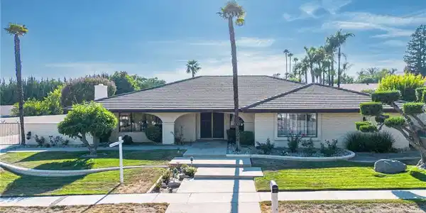 1739 N. Tulare Way