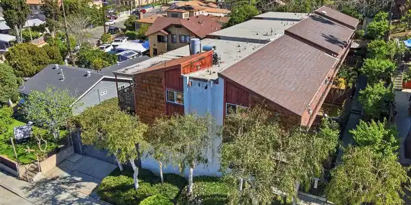 3424 Pueblo Avenue