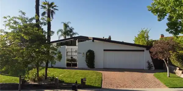 22651 Paul Revere Drive