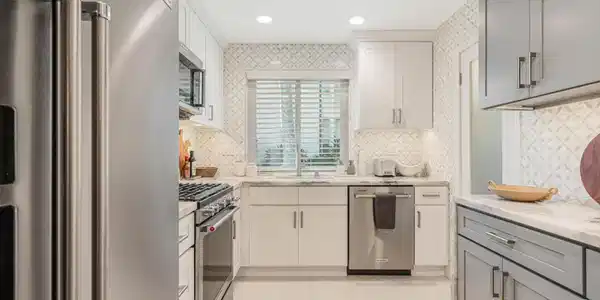 31556 Agoura Road