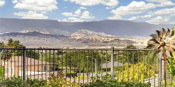 370 Irvine