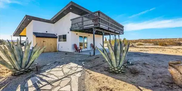 1421 Sunrise Avenue