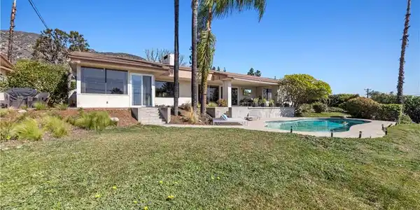 2232 Golden Meadow Drive