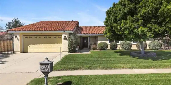 3291 Lemon Drive