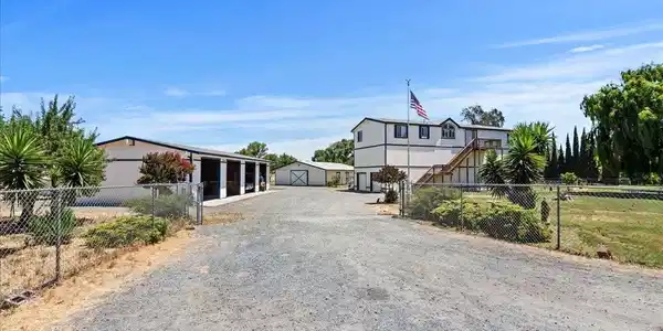 2325 Taylor Rd