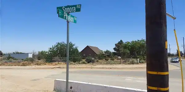 0 Phelan Parcel #3065-041-02 Road