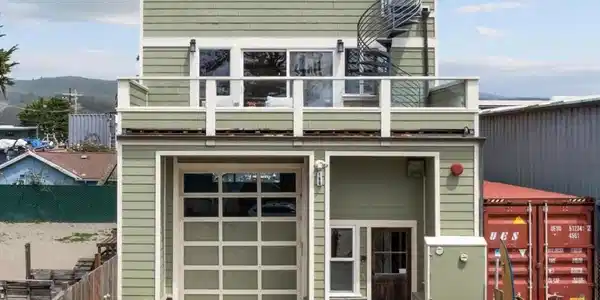 168 W Point Avenue