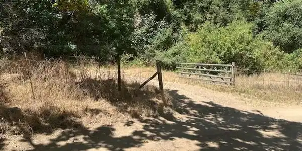 8 Upper Lopez Canyon