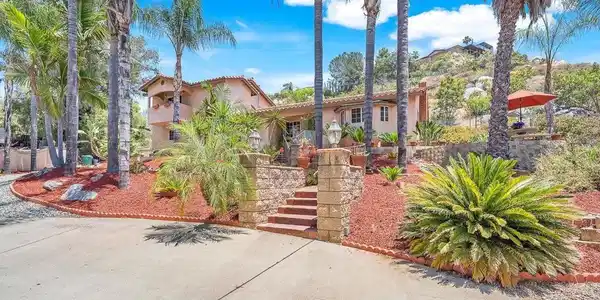 1153 Merritt Drive