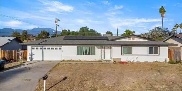 27042 Ramona Vista Street