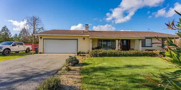 205 Highland Avenue