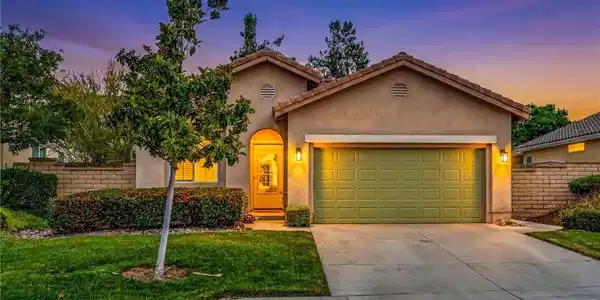 28502 Oasis View Cir
