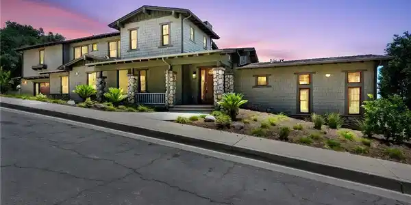 600 Baldwin Court