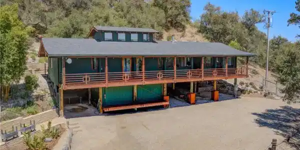 1615 Bee Canyon Road