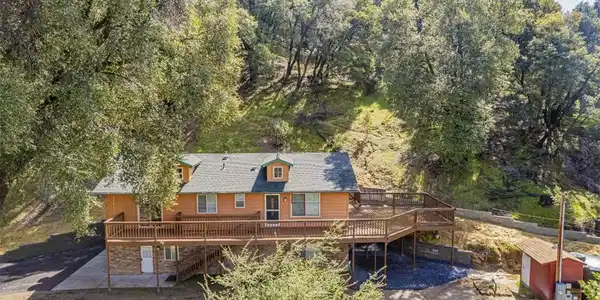 51815 Ponderosa Way