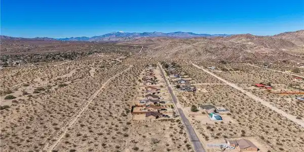 62439 Crestview Drive
