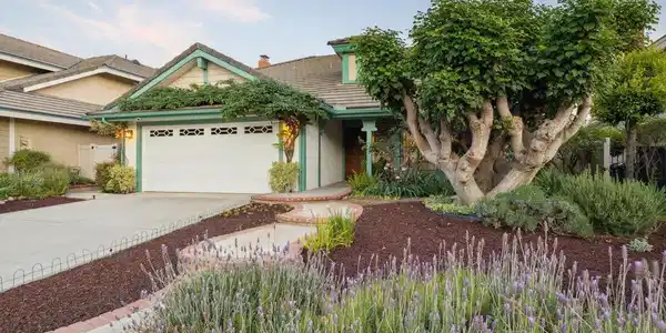 6690 Oak Springs Drive