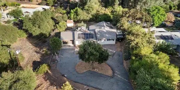 11493 Eucalyptus Hills Dr