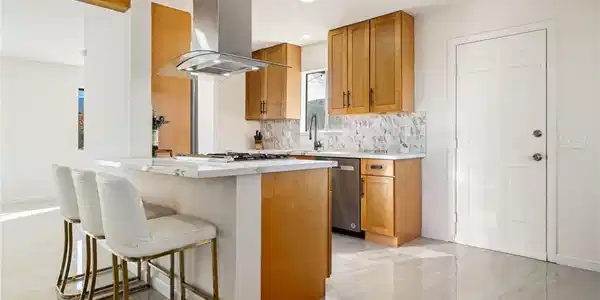 73973 Playa Vista