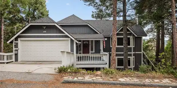 386 Rainier Road