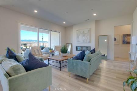 208 Luna Way