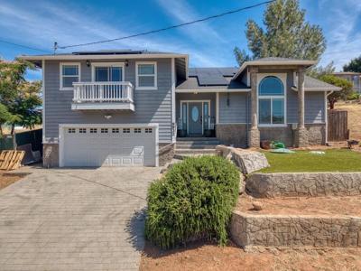 9932 Fairway Drive