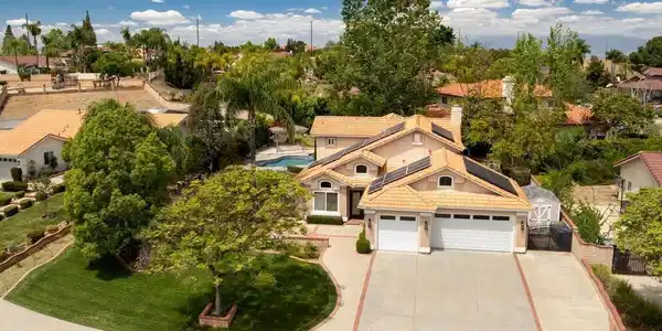 677 Garwood Court