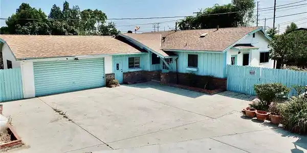4526 Ivar Avenue