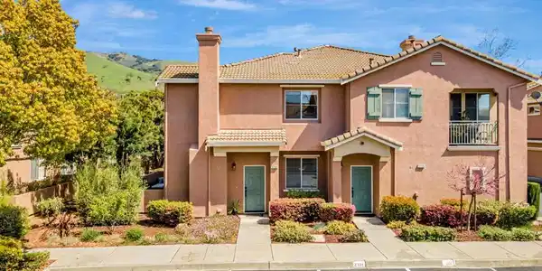 3733 Jasmine Circle