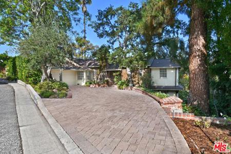 15213 Del Gado Drive